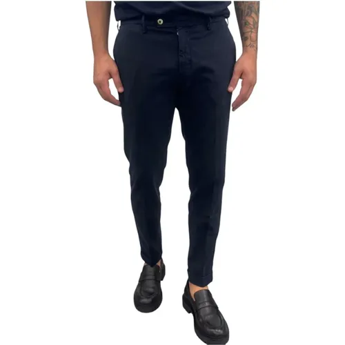 Trousers > Slim-fit Trousers - - Michael Coal - Modalova