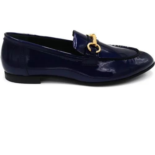 Shoes > Flats > Loafers - - Ovyé - Modalova