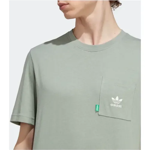 Adidas - Tops > T-Shirts - Green - Adidas - Modalova