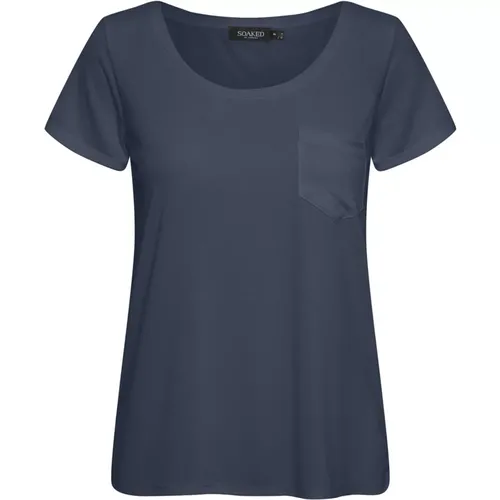 Tops > T-Shirts - - Soaked in Luxury - Modalova