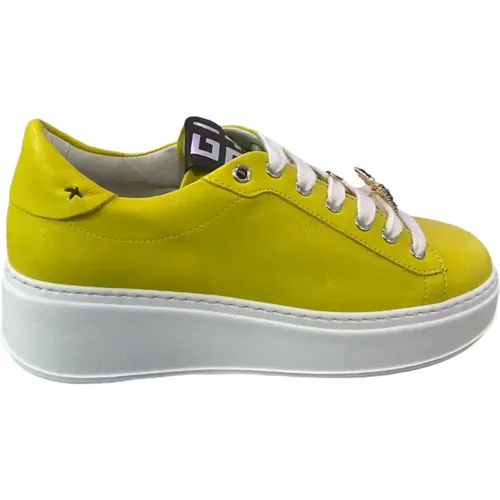 Gio+ - Shoes > Sneakers - Yellow - Gio+ - Modalova