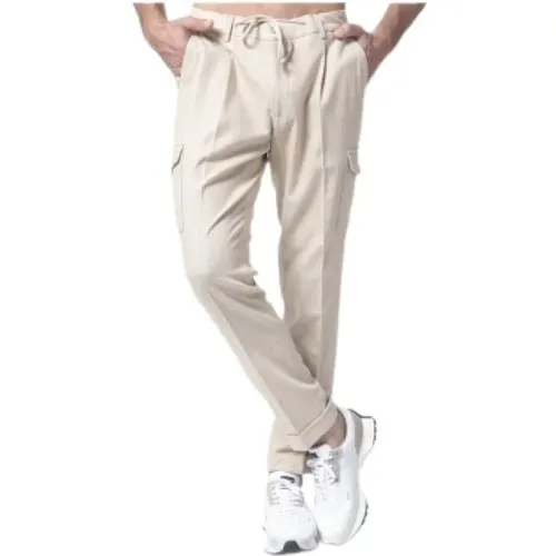 Trousers > Slim-fit Trousers - - Gran Sasso - Modalova