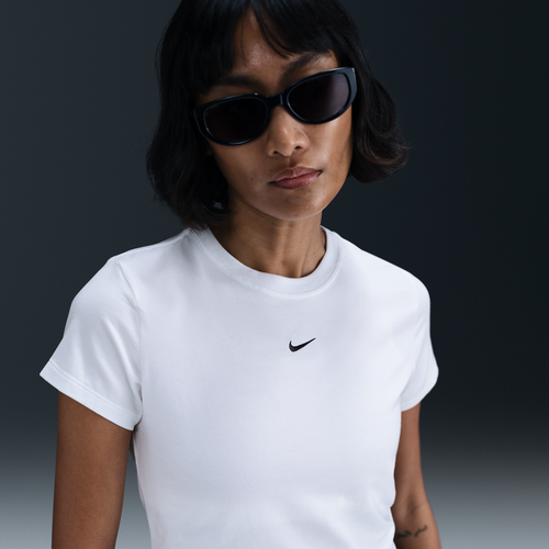 T-shirt court Sportswear Chill Knit - Nike - Modalova