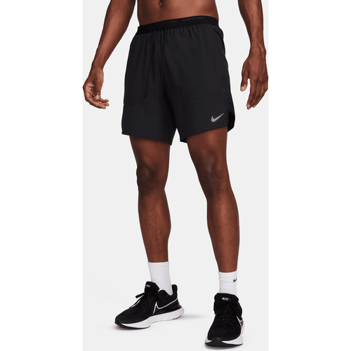 Short de running 2-en-1 18 cm Dri-FIT Stride - Nike - Modalova