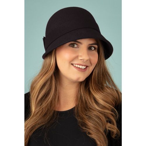 Chapeau Cloche Sophia en Noir - Bronté - Modalova