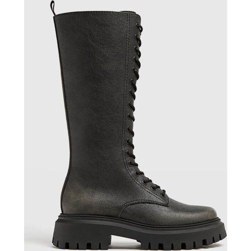 Bottes plates crantées à lacets 39 - Stradivarius - Modalova