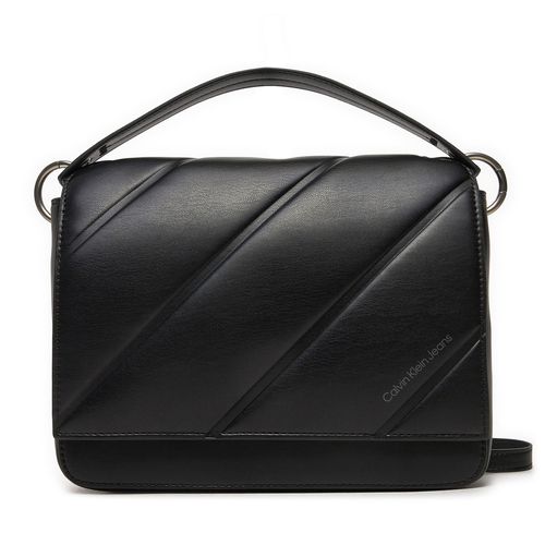 Sac à main Calvin Klein Jeans Quilted Boxy Flap Crossbody24 K60K612243 Noir - Chaussures.fr - Modalova