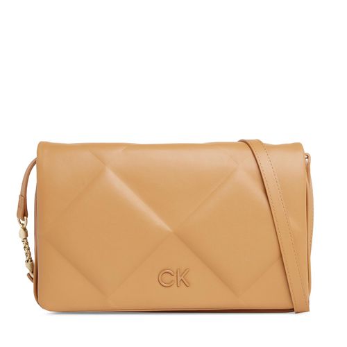 Sac à main Calvin Klein Re-Lock Quilt Shoulder Bag K60K611021 Brown Sugar GA5 - Chaussures.fr - Modalova