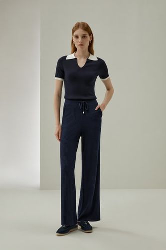 LILYSILK Polo En Soie Manches Courtes, Coupe Ajustée Tricoté En Soie Élégance Intemporelle Et Style Sophistiqué XS - LILYSILK - Modalova