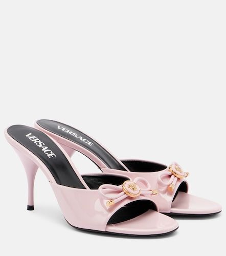 Mules Opera 85 en cuir verni - Versace - Modalova