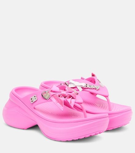 X Crocs – Tongs à plateforme Jibbitz - Balenciaga - Modalova