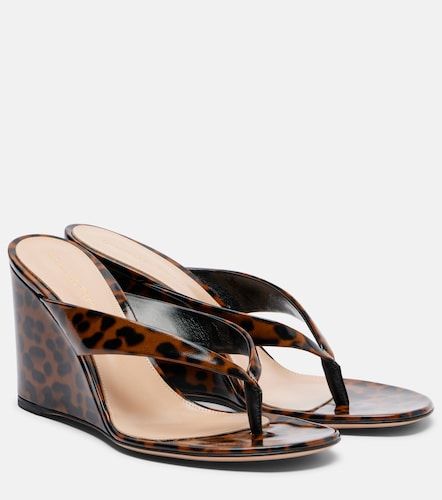Mules compensées en cuir à motif léopard - Gianvito Rossi - Modalova