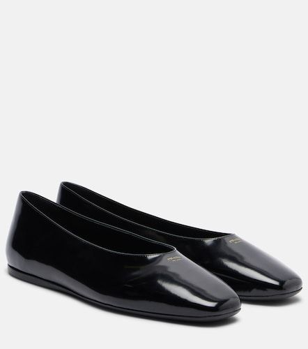 Prada Ballerines en cuir brossé - Prada - Modalova
