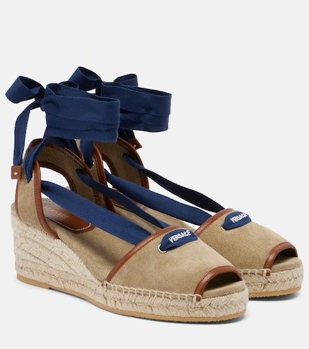 Espadrilles compensées Lola en daim - Versace - Modalova