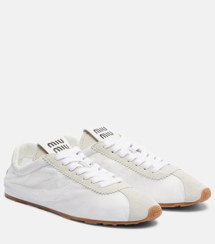 Baskets Plume à finitions en daim - Miu Miu - Modalova