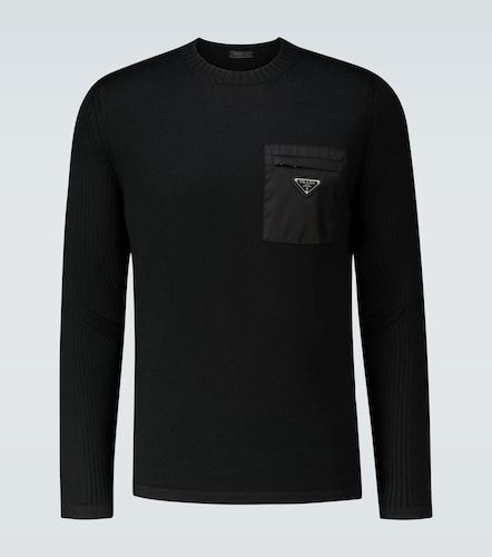 Pull en laine avec poche en nylon - Prada - Modalova