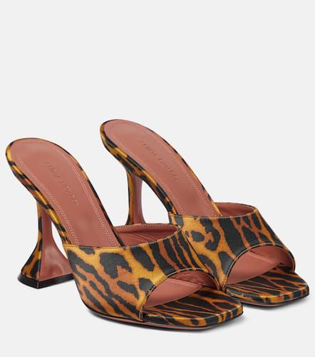 Amina Muaddi Mules Lupita en satin - Amina Muaddi - Modalova