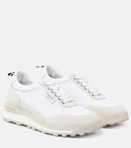 Baskets Alumni Trainer en daim - Thom Browne - Modalova