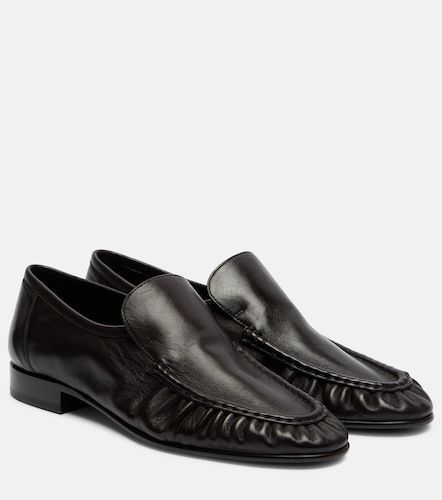 Mocassins Soft en cuir souple - The Row - Modalova