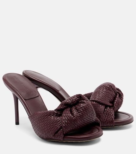 Mules Cherry Intreccio en cuir - Bottega Veneta - Modalova