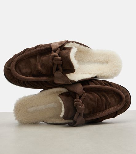 Mules Astaire en daim et shearling - Bottega Veneta - Modalova