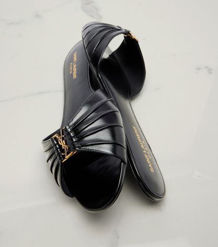 Mules Cassandre en cuir - Saint Laurent - Modalova