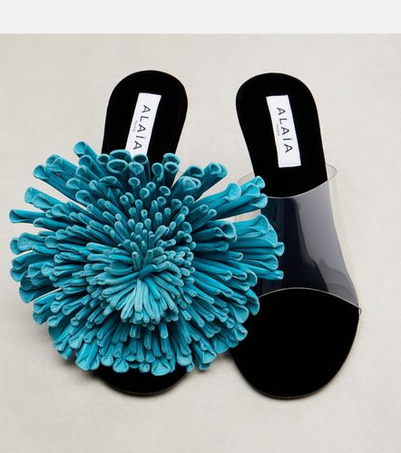 Alaïa Mules 90 en cuir et PU à fleur - Alaia - Modalova