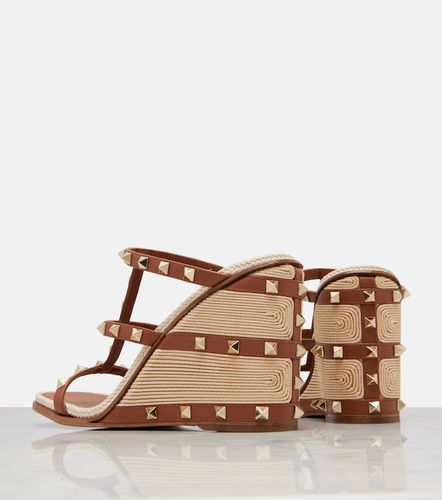 Sandales espadrilles Rockstud en cuir - Valentino Garavani - Modalova