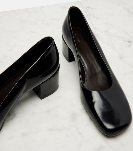 Escarpins Penelope en cuir verni - The Row - Modalova