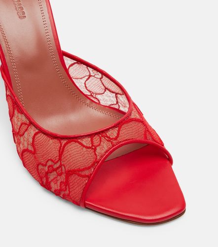 Mules Alexa en dentelle et cuir - Amina Muaddi - Modalova