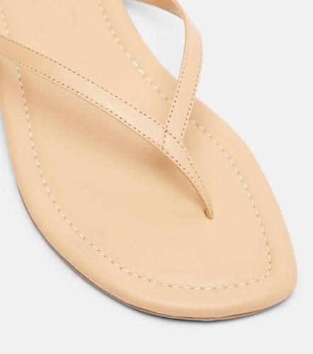 Staud Tongs Freja en cuir - Staud - Modalova