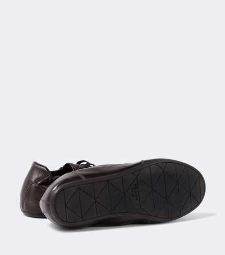 Prada Baskets Collapse en cuir - Prada - Modalova