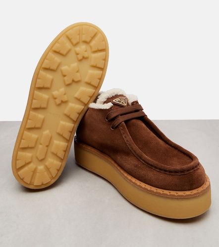 Bottines à plateforme en daim - Prada - Modalova