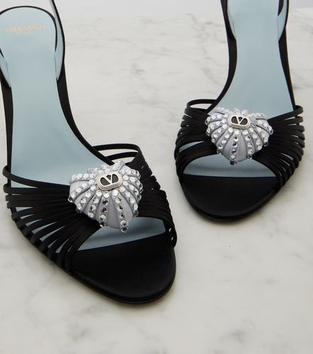 Sandales slingback Cœur Royal en satin - Valentino Garavani - Modalova