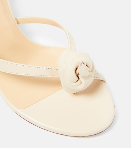 Mules compensées en cuir à appliqués - Magda Butrym - Modalova