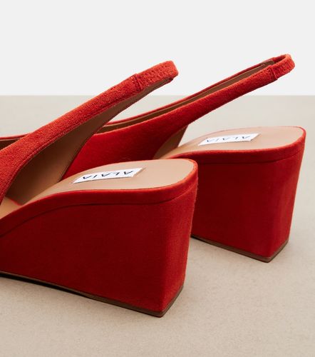 Alaïa Escarpins slingback Cube compensés en daim - Alaia - Modalova