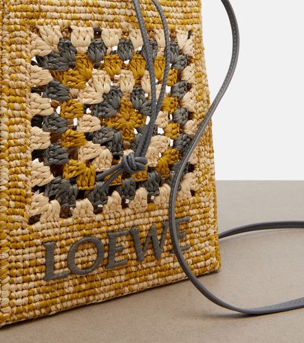 Pochette Paula's Ibiza en raphia à lanière - Loewe - Modalova