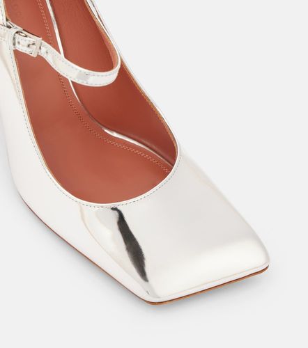 Escarpins Charlotte 95 en cuir métallisé - Amina Muaddi - Modalova