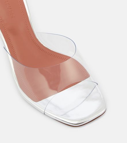 Amina Muaddi Mules Lupita en PVC - Amina Muaddi - Modalova