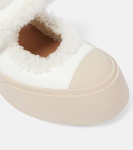 Baskets Pablo en cuir et shearling - Marni - Modalova