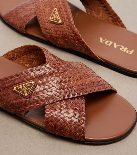 Prada Mules en cuir tressé - Prada - Modalova