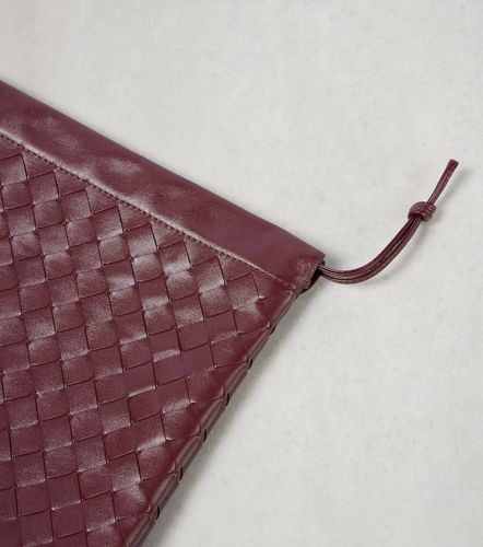 Pochette Dustbag Medium en cuir - Bottega Veneta - Modalova