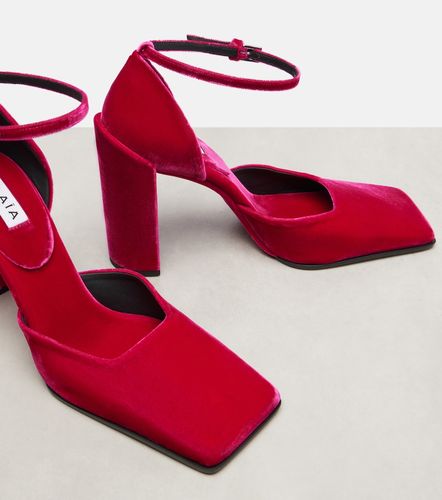 Alaïa Escarpins en velours - Alaia - Modalova