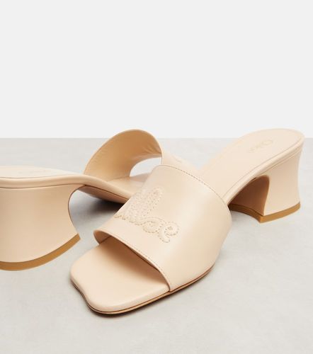 Chloé Mules Soleil 55 en cuir à logo - Chloe - Modalova