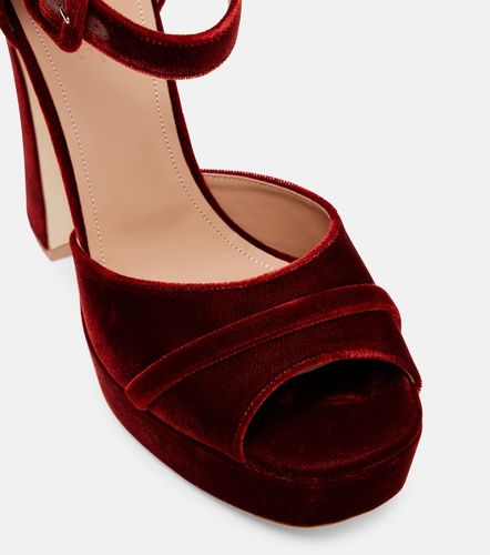 Sandales à plateau Yuri en velours - Malone Souliers - Modalova