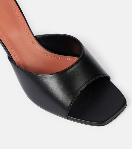 Mules Lupita 70 en cuir - Amina Muaddi - Modalova
