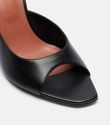 Amina Muaddi Mules Alexa 95 en cuir - Amina Muaddi - Modalova