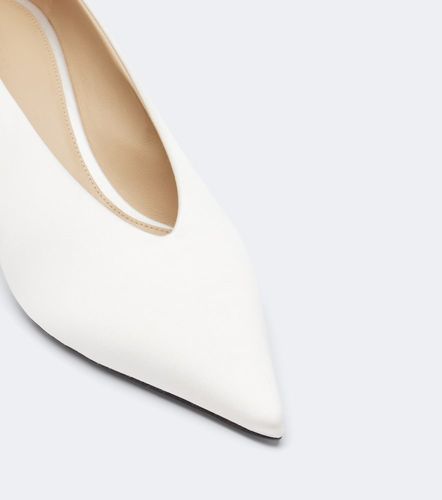 Le Monde Béryl Escarpins Babouche en satin - Le Monde Beryl - Modalova