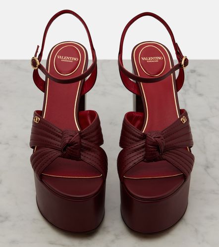 Sandales Crasher VLogo à plateau en cuir - Valentino Garavani - Modalova