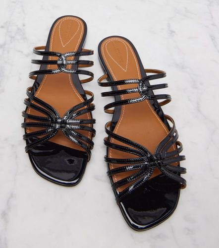 Zimmermann Mules Aura en cuir verni - Zimmermann - Modalova